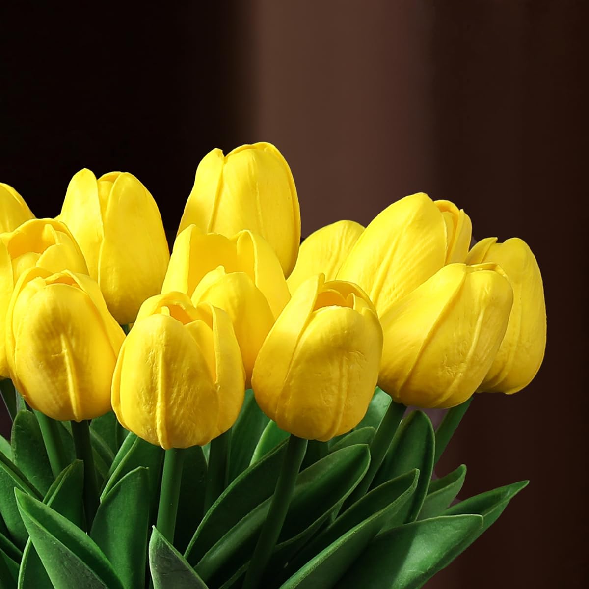 Künstliche Tulpen in Vase, künstliche Tulpen mit Vase und künstlichem Wasser, für Heimdekoration, Esstisch, Gelb, 20 Stück