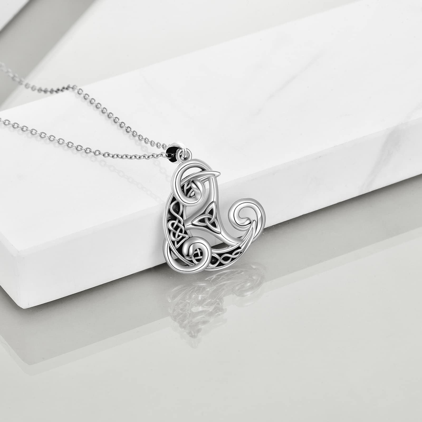 ONEFINITY Keltische Halskette 925 Sterling Silber Mond Wikinger Anhänger Triskele Triskelion Halskette Keltische Schmuck Geschenke für Damen Männer