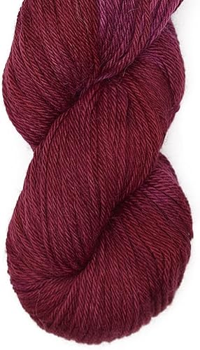 Miniatura 2 de 100% lana de alpaca bebé, 3.53 onzas de Hank DK, peso teñido a mano, fabricado en Perú, celestial suave y perfecto para tejer y tejer a ganchillo