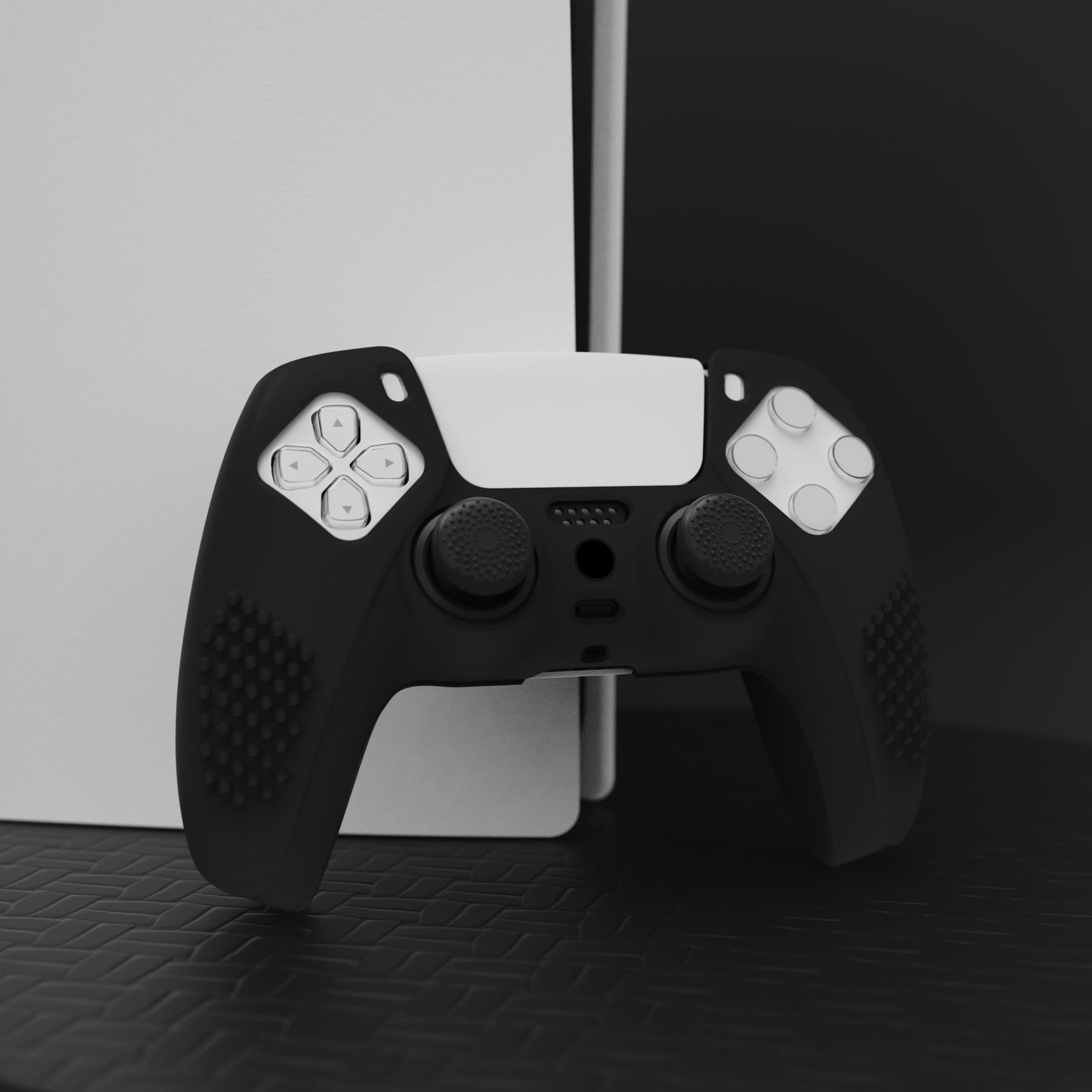eXtremeRate PlayVital Funda de Silicona para ps5 Mando - Carcasa Protectora con 6 Tapas de Joysticks, Impermeable, Resistente y Antideslizante, Funda de Goma Suave para ps5, 3D Tachonado (Negro) - 4