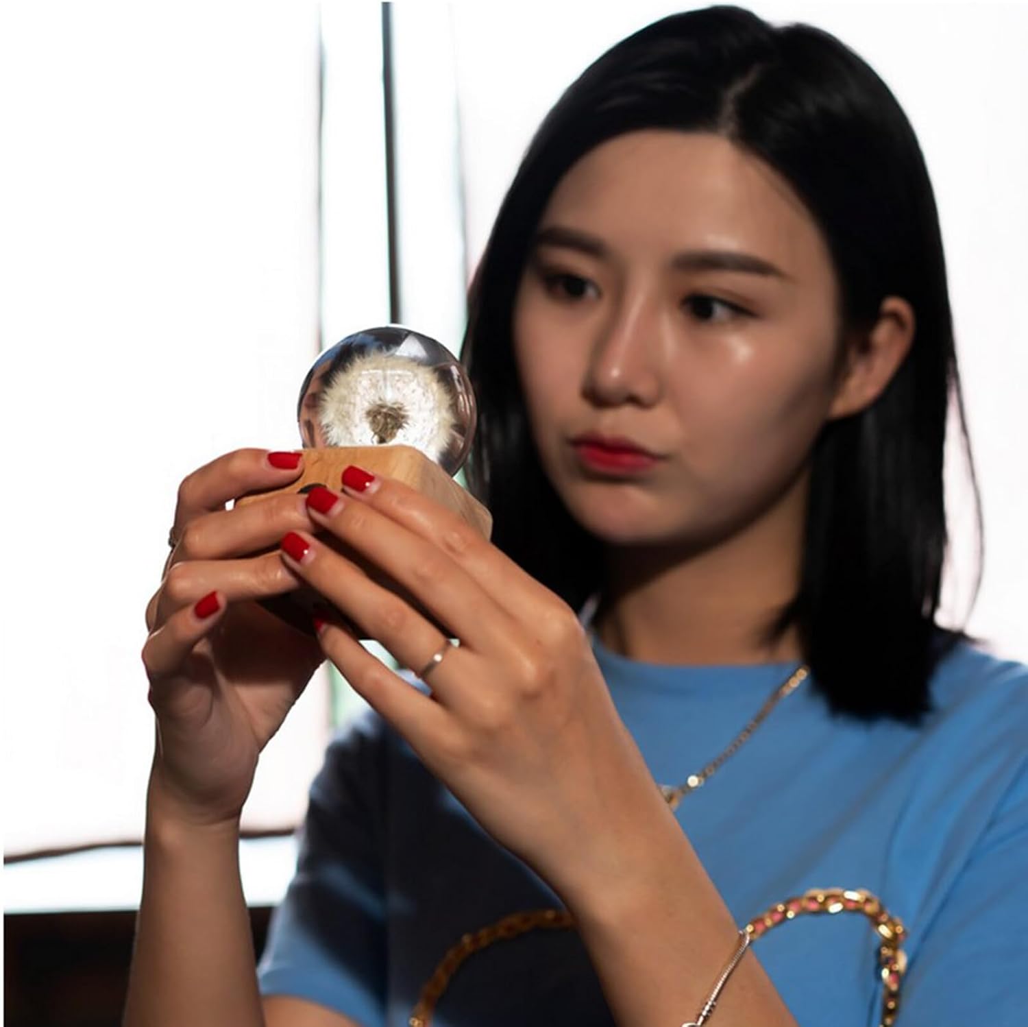 Luxshiny Dandelion Musical Crystal Ball Music Box with Wooden Base, Small Square Preserved Flower Decor for Birthday, Decorative Glass Ornament for Home Display