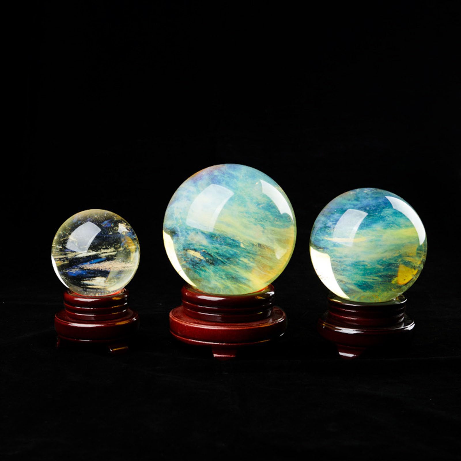 Sfera di Cristallo Giallo Naturale con Supporto(2.75"(7cm))