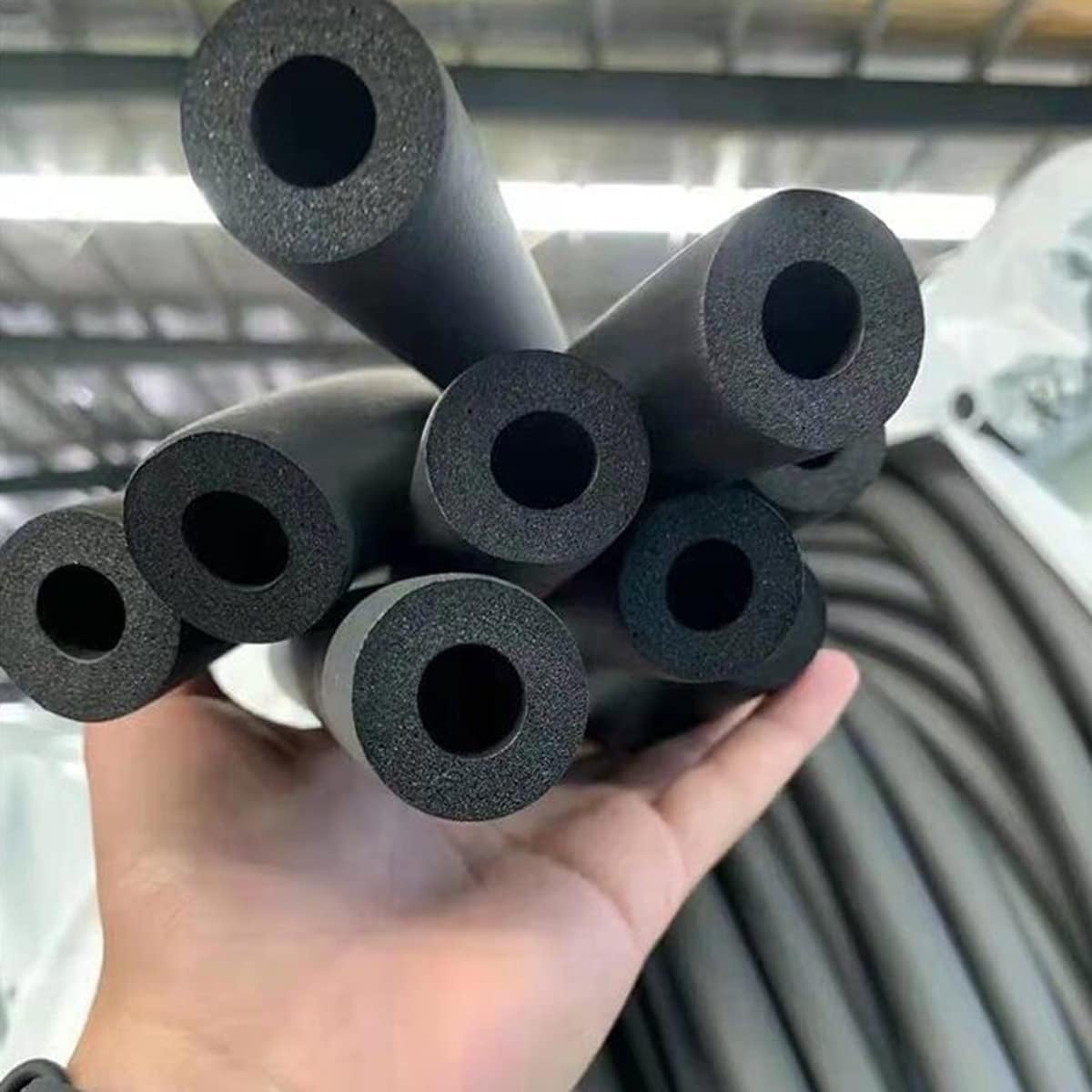 tubo isolante in schiuma, Copertura for tubi in schiuma isolante for nera, spessore 9 mm(48mm*9mm*1.8m)