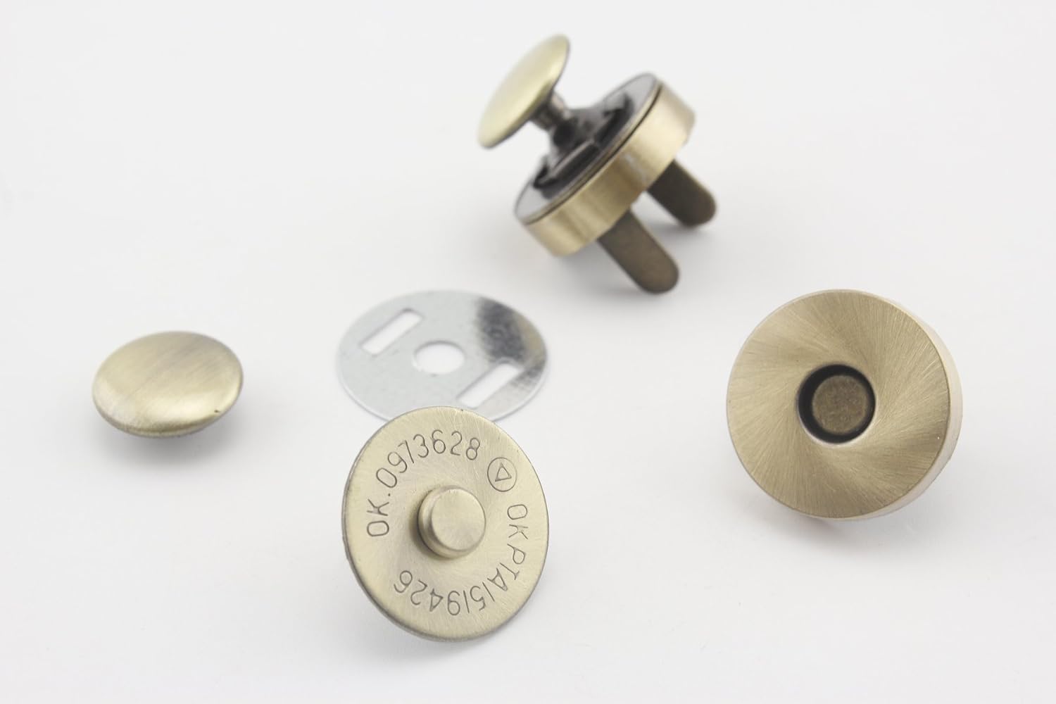 3dancraftit Round Rivet Magnetic Snaps Bag Button Purse Leather Closures for Sewing Purse Bag Clutch Wallet 3/4 Inch / 18mm Anti Bronze F69
