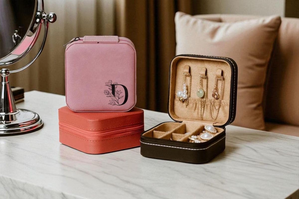 Personalized Travel Jewelry Box, Custom Name Gift for Her, Bridesmaid Gift, Birthday Gift, Engraved – Multicolor