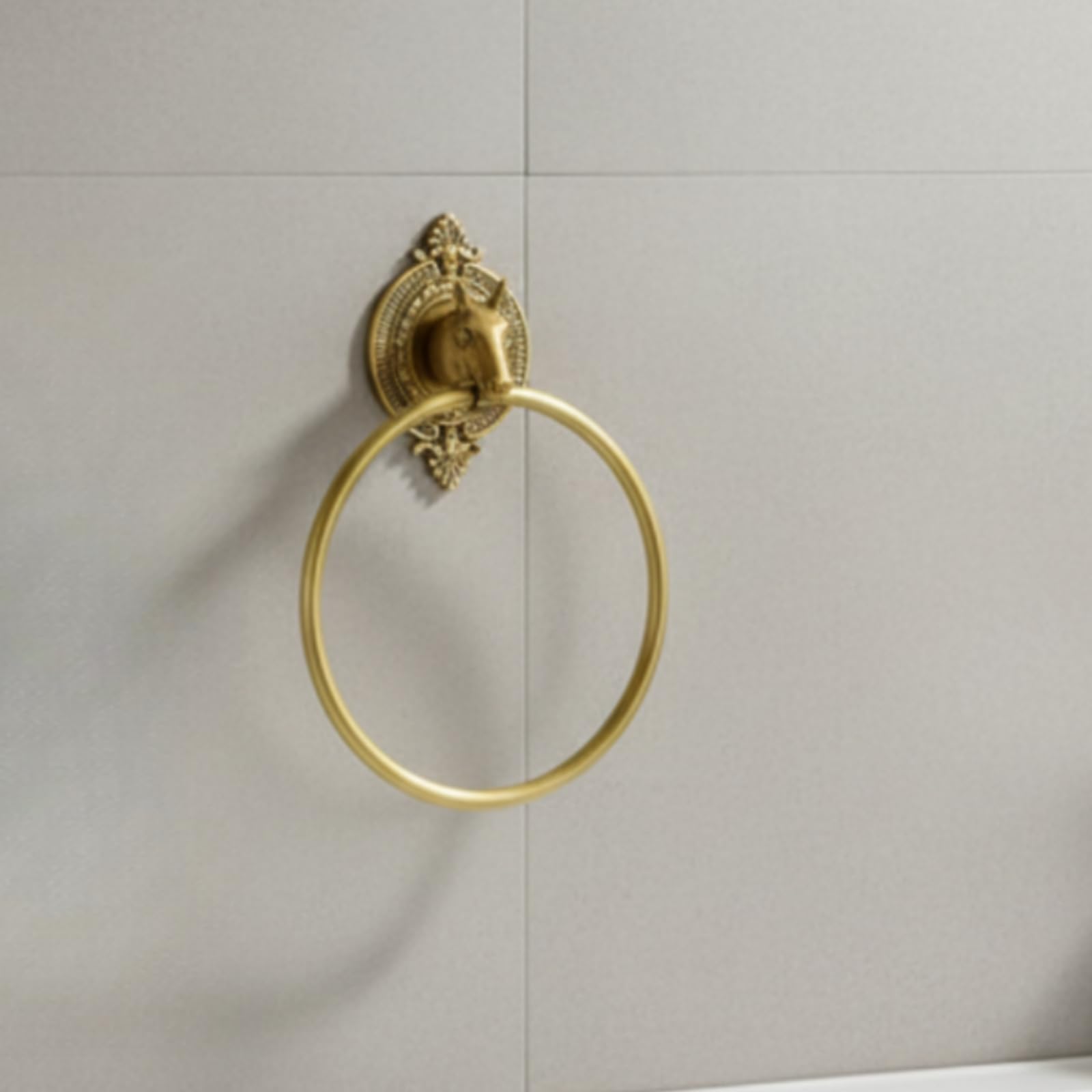 Porta Asciugamani Anello da Parete Bagno Ottone Ottone Antico Portasalviette Cerchio Supporto Parete Anello Aperto per Asciugamani Sempre a Portata Adatta per Lavandino Toeletta Lavamano Arredo Bagno
