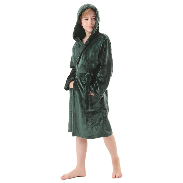 V GRIN Boys Fleece Robe Hooded Plush Soft Fuzzy Bathrobe for Kids 5-14 Years