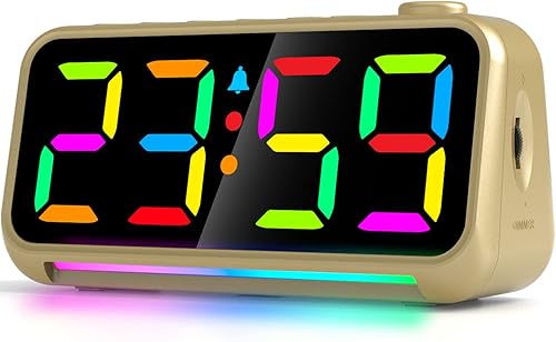 Reloj despertador con pantalla digital LED, puerto de carga USB de luz RGB extra fuerte, relojes de escritorio pequeños para personas que duermen