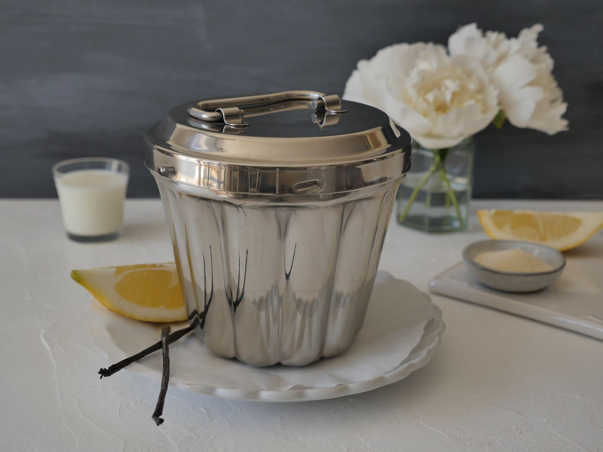 Contacto Puddingform Edelstahl 18/10 ohne Innenrohr Ø 18 cm 2400 ml mit Deckel, poliert, Gastro-Qualität, Backform für Wasserbad & Desserts