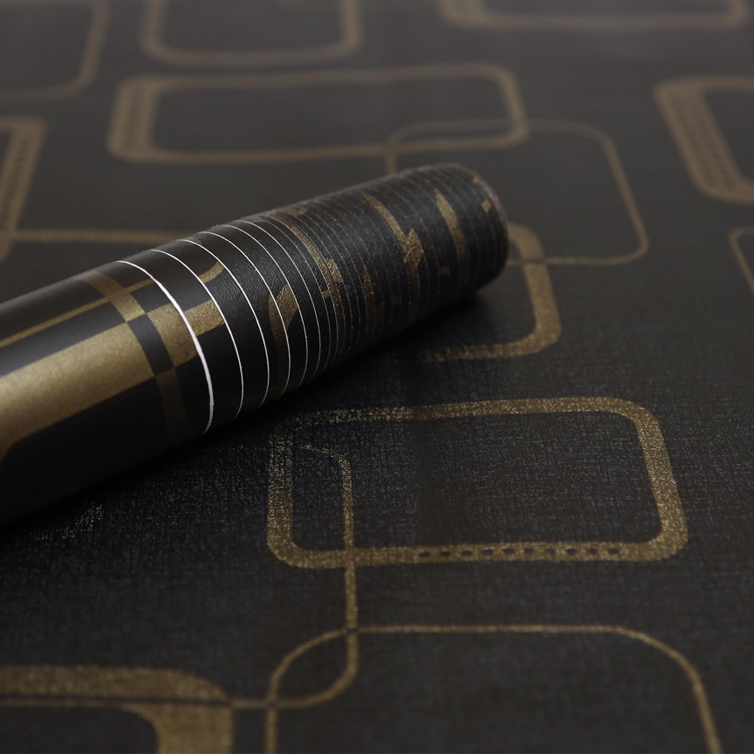 doodad self Adhesive Peel and Stick Black and Gold Wallpaper for 4 ft x 5 ft Wall (Coverage: 20.Sq.ft)