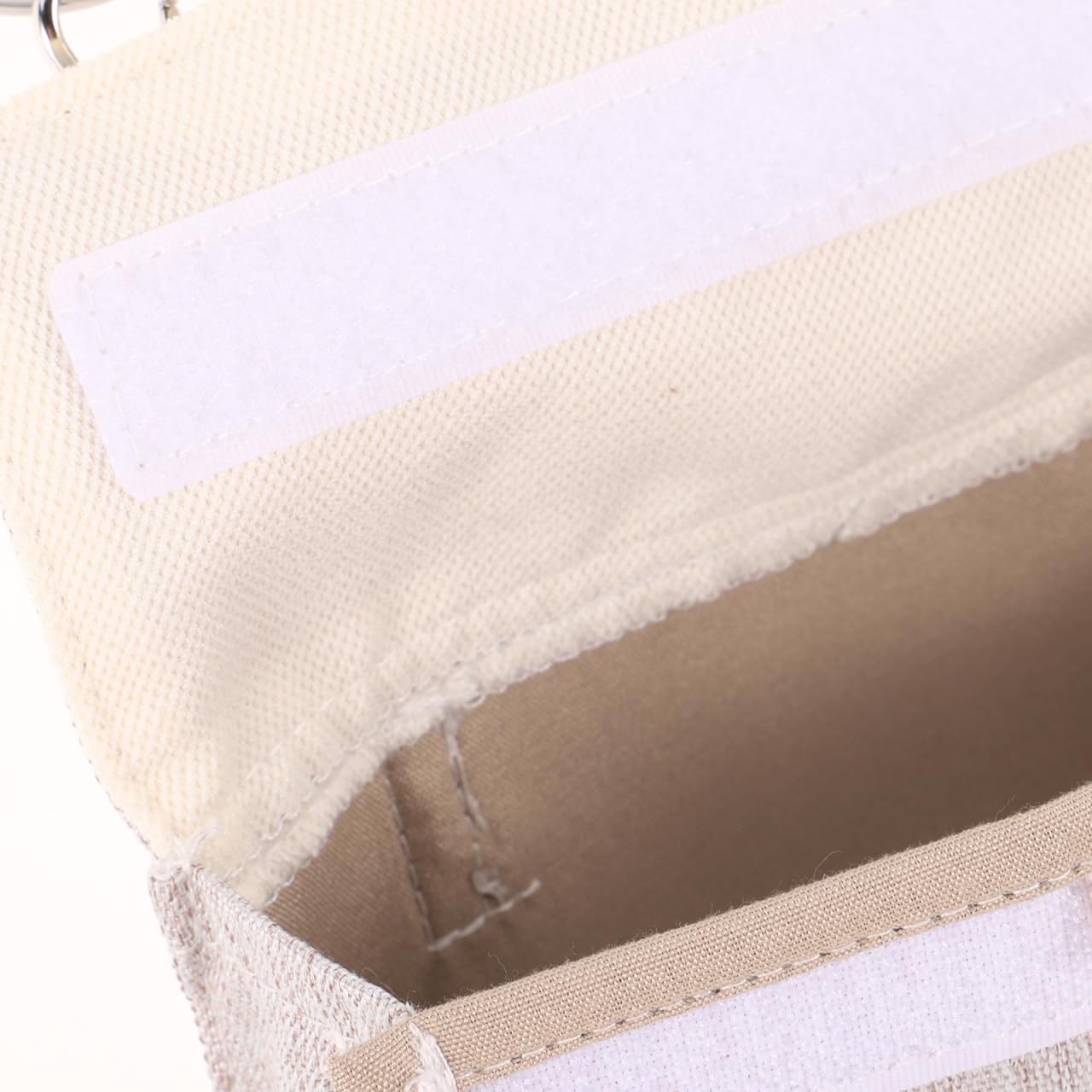 Balacoo Rabbit Hay Feeder, Guinea Pig Hay Bag Hanging Rabbit Feeder Storage for Guinea Pig, Bunny, Chinchillas, Hamsters and Small Pets and Animals (Grey, M) - image 7