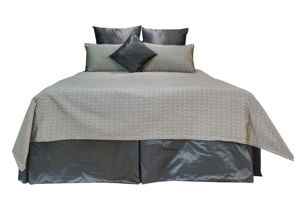 MABA Abstract Jacquard Double Size Bed Cover with 2 Pillow Covers (Grey)