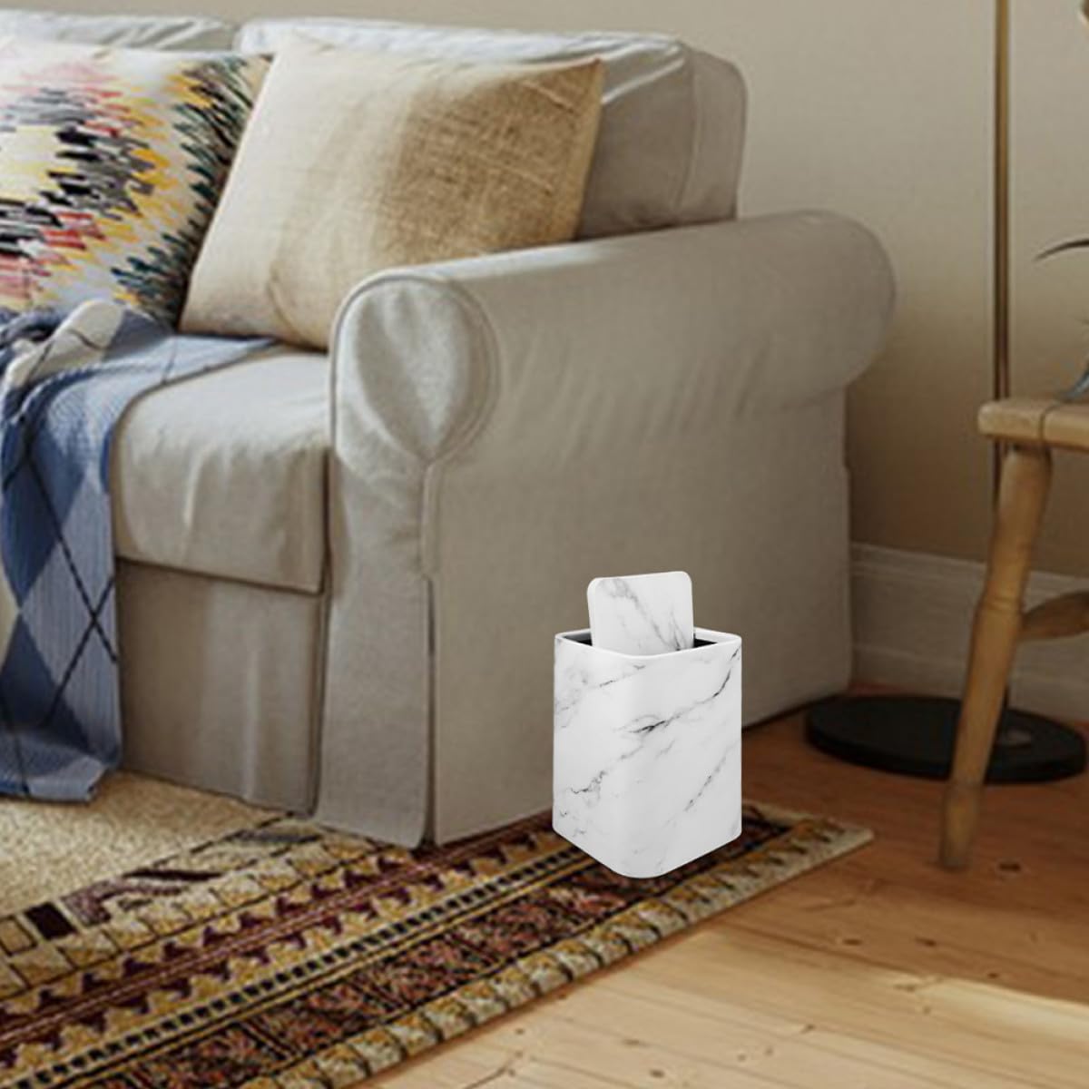 Uonlytech Cestino Design Marmo Raffinato della Spazzatura con Coperchio in Plastica Capacità Moderata per Bagno e Casa