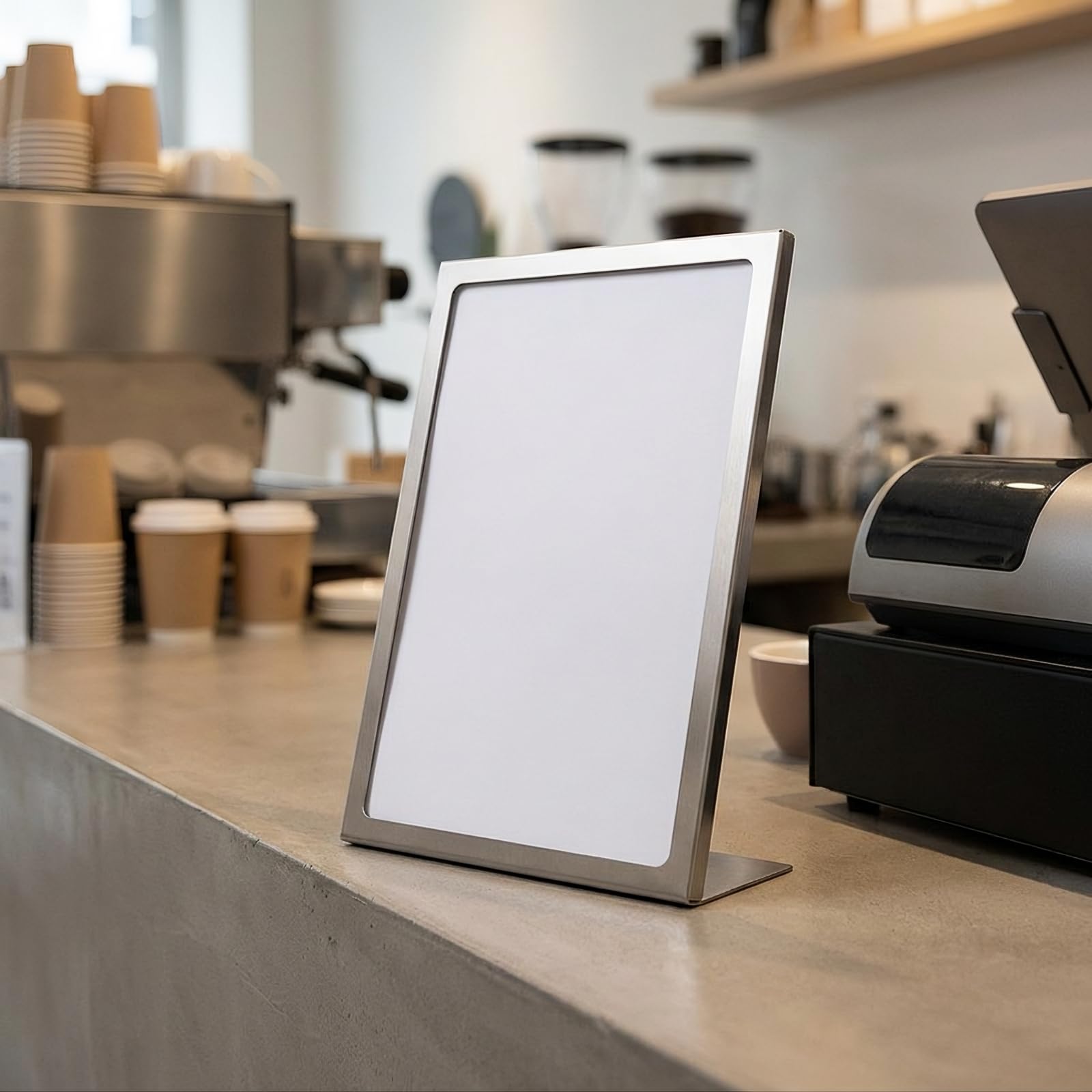 Exhibidor Escritorio con Soporte para Menu Acero Inoxidable con Inclinado Metal para Tarjetas Publicitarias Acuado para Mostrador Recepcion y Restaurante, 3 Ranuras