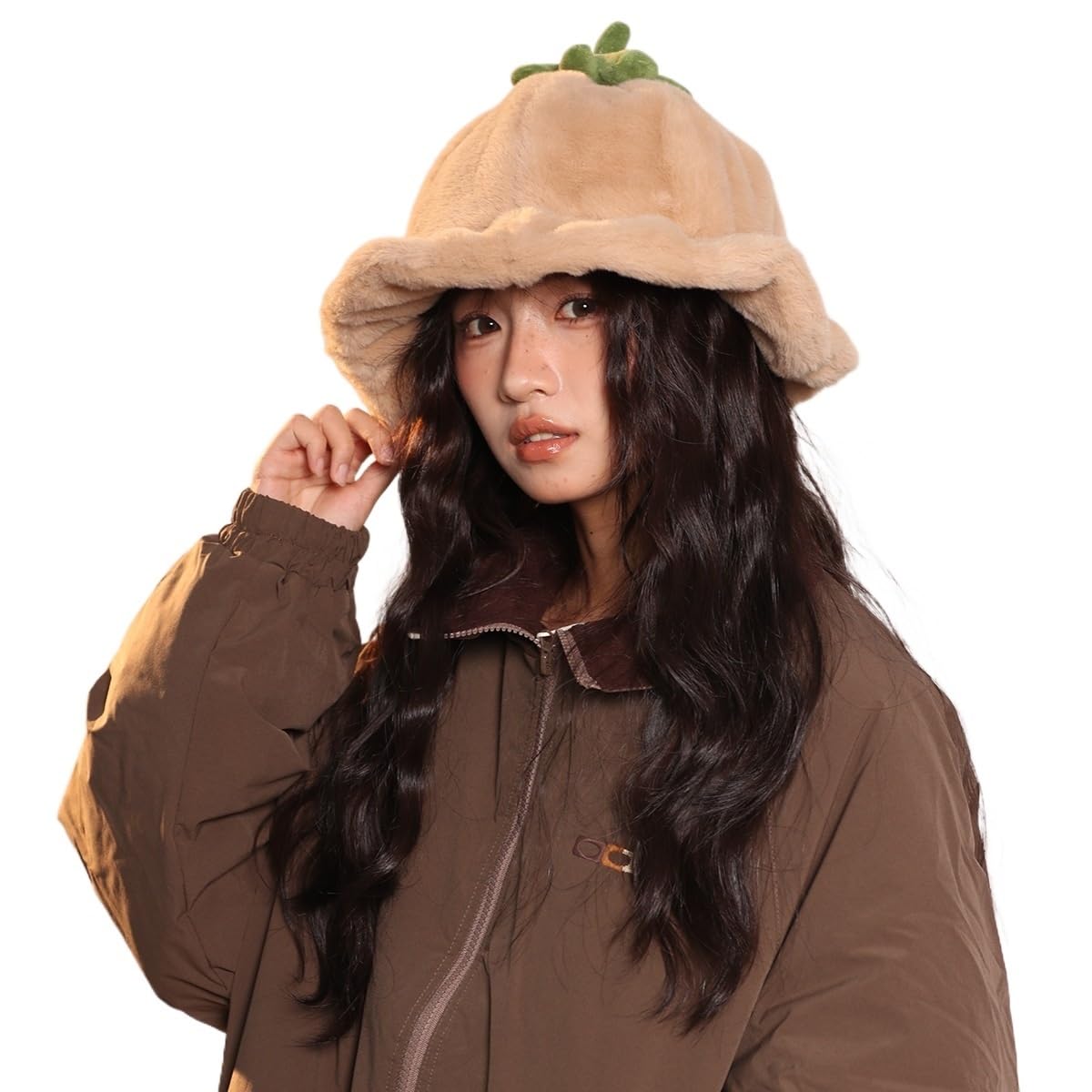 Chapeau citrouille femme pour rester au chaud sans perdre son style