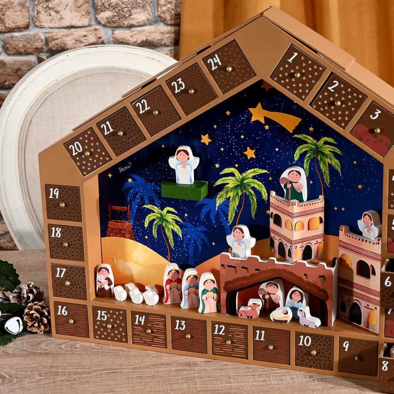 Gruppo Maruccia - Calendario Dell’Avvento Presepe - In Legno Decorato - Con Statuine Componibili e Cassettini - Decorazione Natalizia da Appoggiare