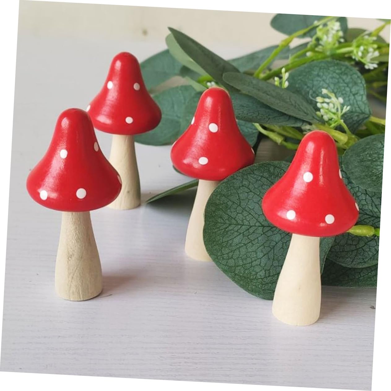 Kisangel 30stücke Dekorative Holzpilze Aus Miniatur Ornamente Für Tischdekoration Fotografie Requisiten Moos Deko Stilvolle Wohnaccessoires Für Kreative Gestaltung