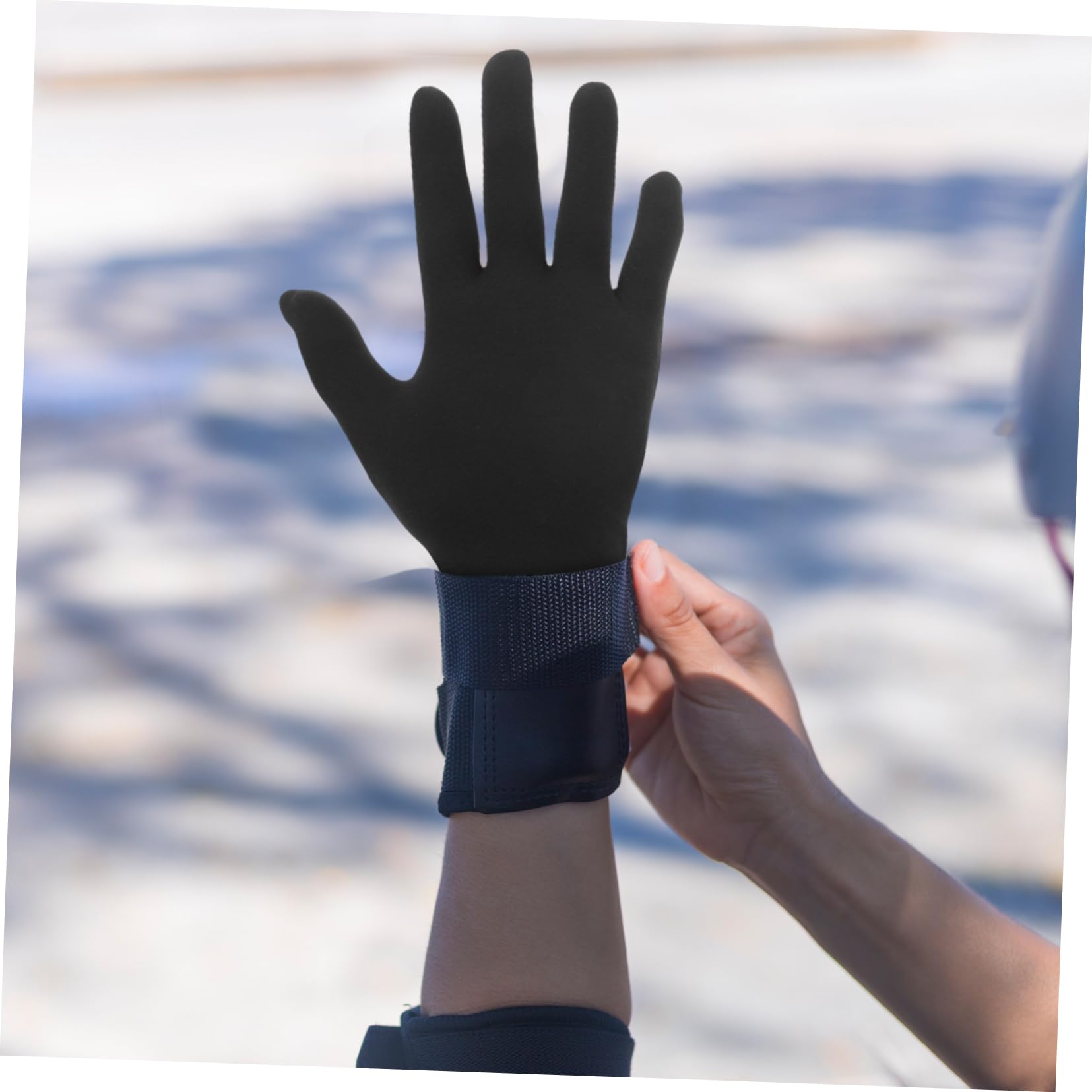 Kisangel Guantes de Patinaje Guantes Brillantes revestimientos de Guantes Patines de Hielo Guantes de Agarre Suministros de Rendimiento Guantes de Fiesta niña Licra Black