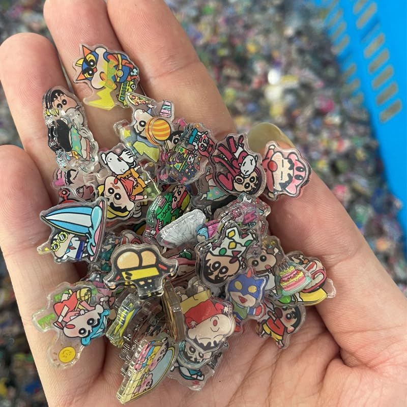 Amazon.co.jp: クレヨンしんちゃん デコパーツ アクリル素材 110枚入り