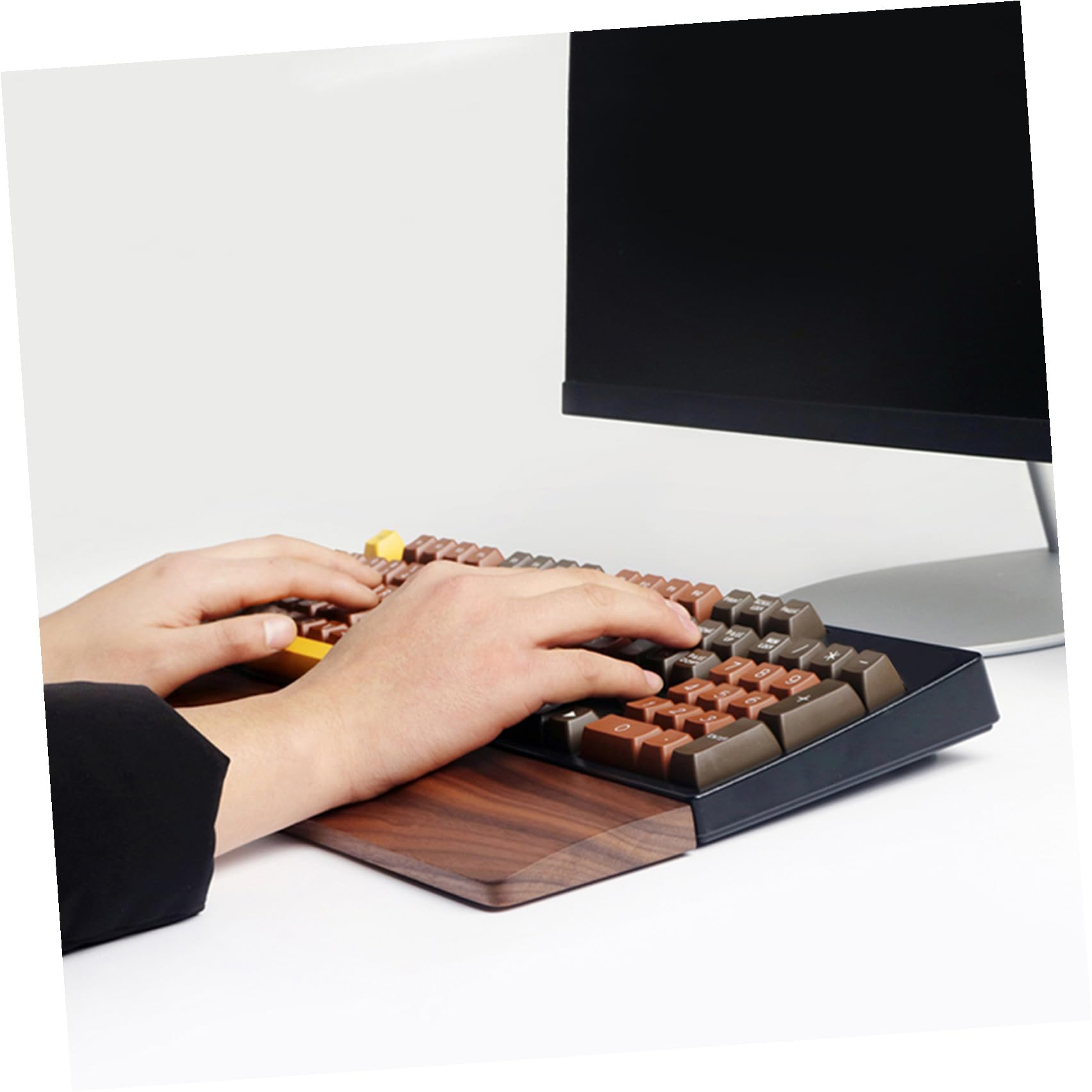 Handgelenkauflage aus Walnussholz 300x80mm für Tastatur | Massivholz, Ergonomische Form, Kaffeefarbene Oberfläche, Feine Verarbeitung