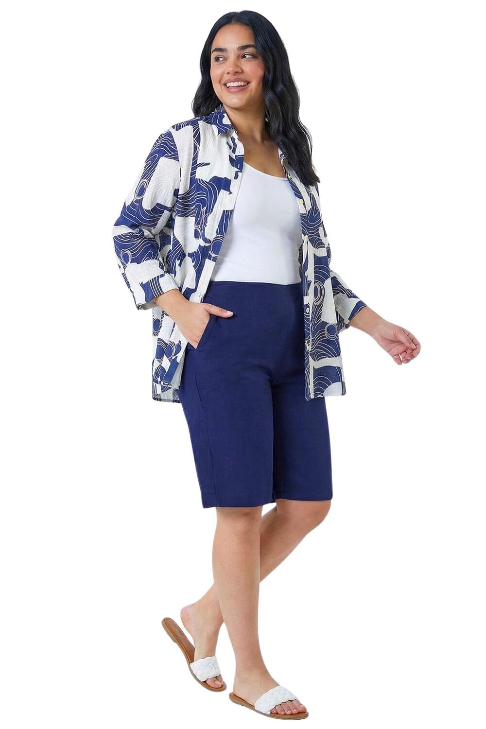Roman Women's Navy Curve Knee Length Elastic Waist Stretch Shorts In Size 30-32