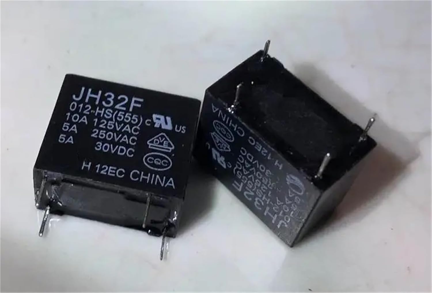 10PCS JH32F 012-HS(555) ; JH32F 012-HSL(555) ; JH32F 012-HS(551) ; (32F-1A-5A/3A) Relay 4 pins(JH32F 012-HSL(555))