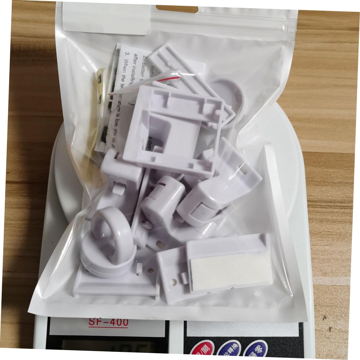UPKOCH 4sets Serrature Magnetiche Per Armadietti Facile Installare Protezione Per La Casa Confezione