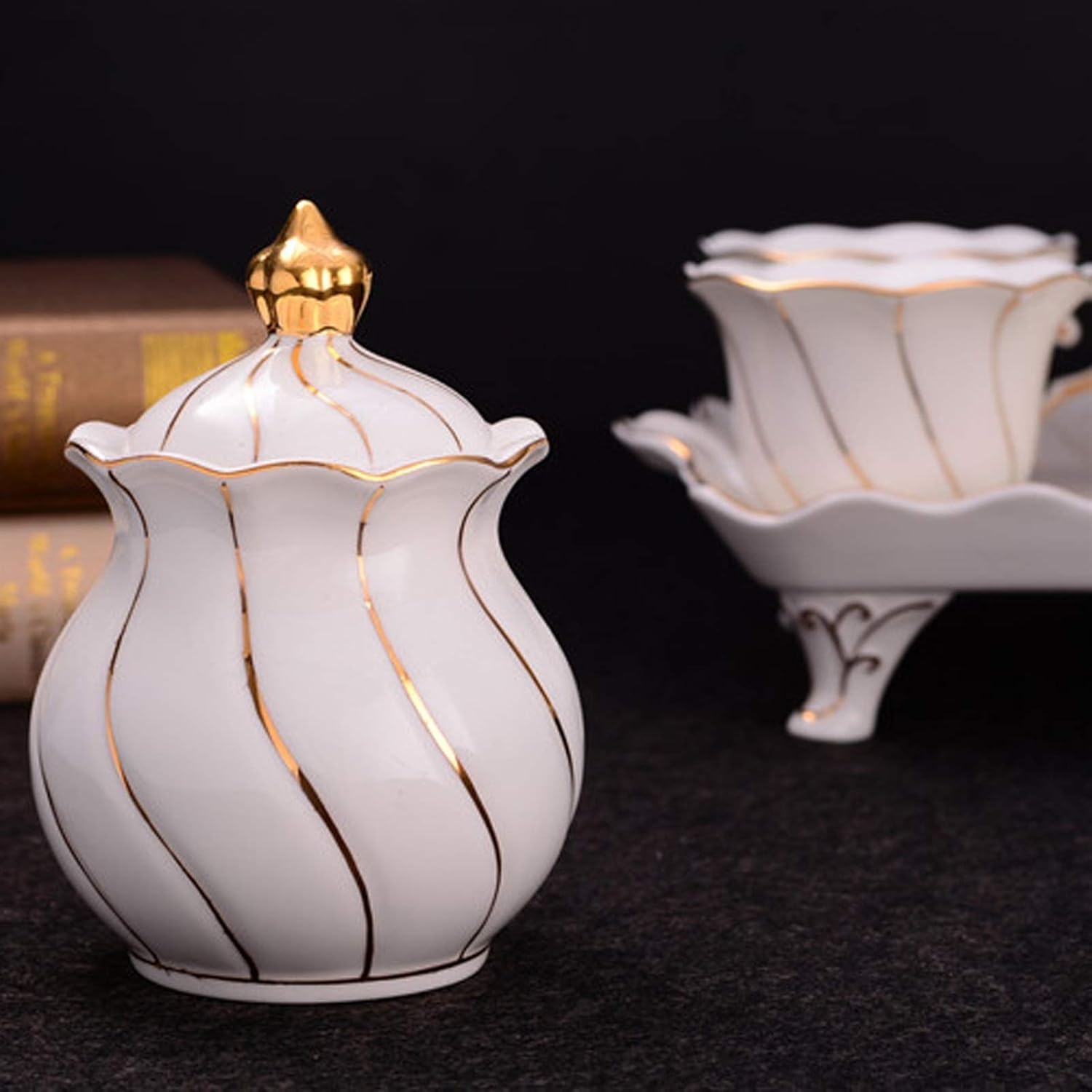 Sugar Bowl Sugar Bowls Household Ceramic Creative Coffee Pot Matching Sugar Bowl Coffee Sugar Bowl White Granulated Sugar Bowl Tea Caddy Multi-Purpose Candy jar