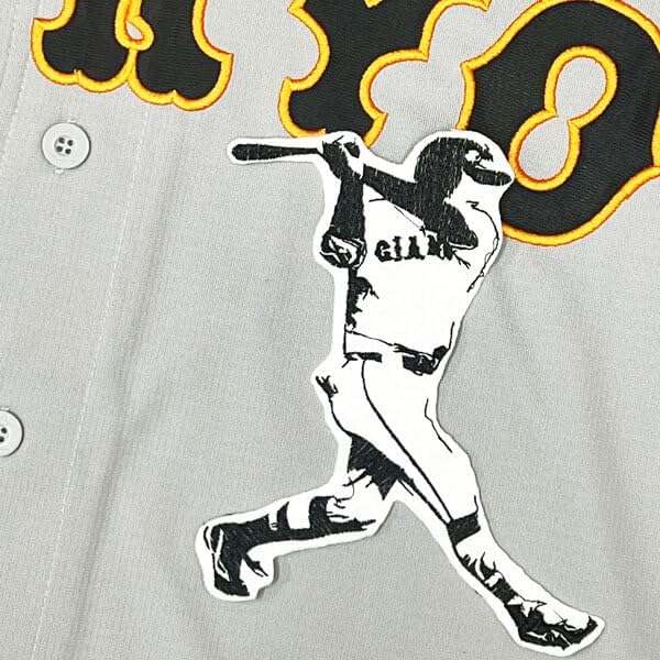 極美品 読売ジャイアンツ 巨人 坂本勇人 アンダーアーマ一 ユニフォーム M 極美 読売ジャイアンツ 巨人 坂本勇人 アンダーアーマ一 ユニフォーム M