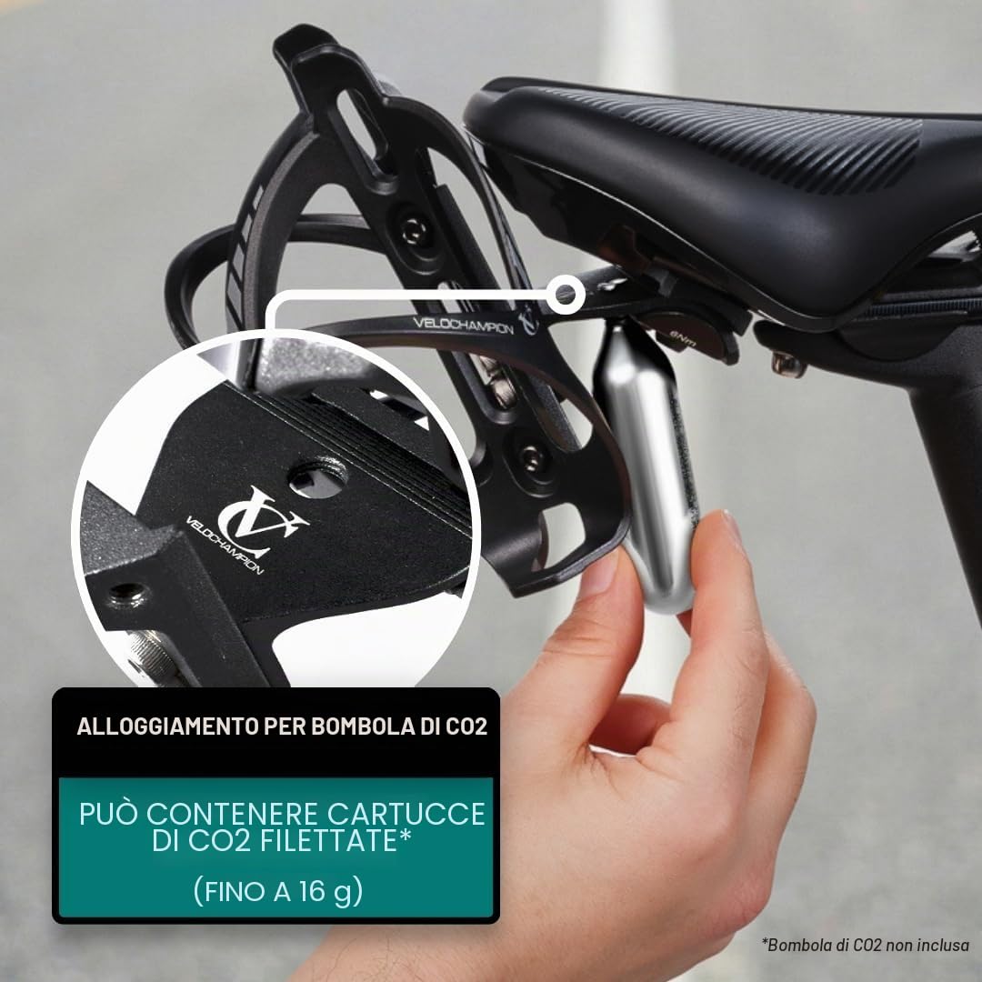VeloChampion Porta Borraccia Universale per Bici | Supporto Idratazione Posteriore Triathlon e Ciclismo su Strada | 1 o 2 Borracce fino a 750 ml e CO2 | Compatibile con Binari Sella 50–80 mm (Premium)