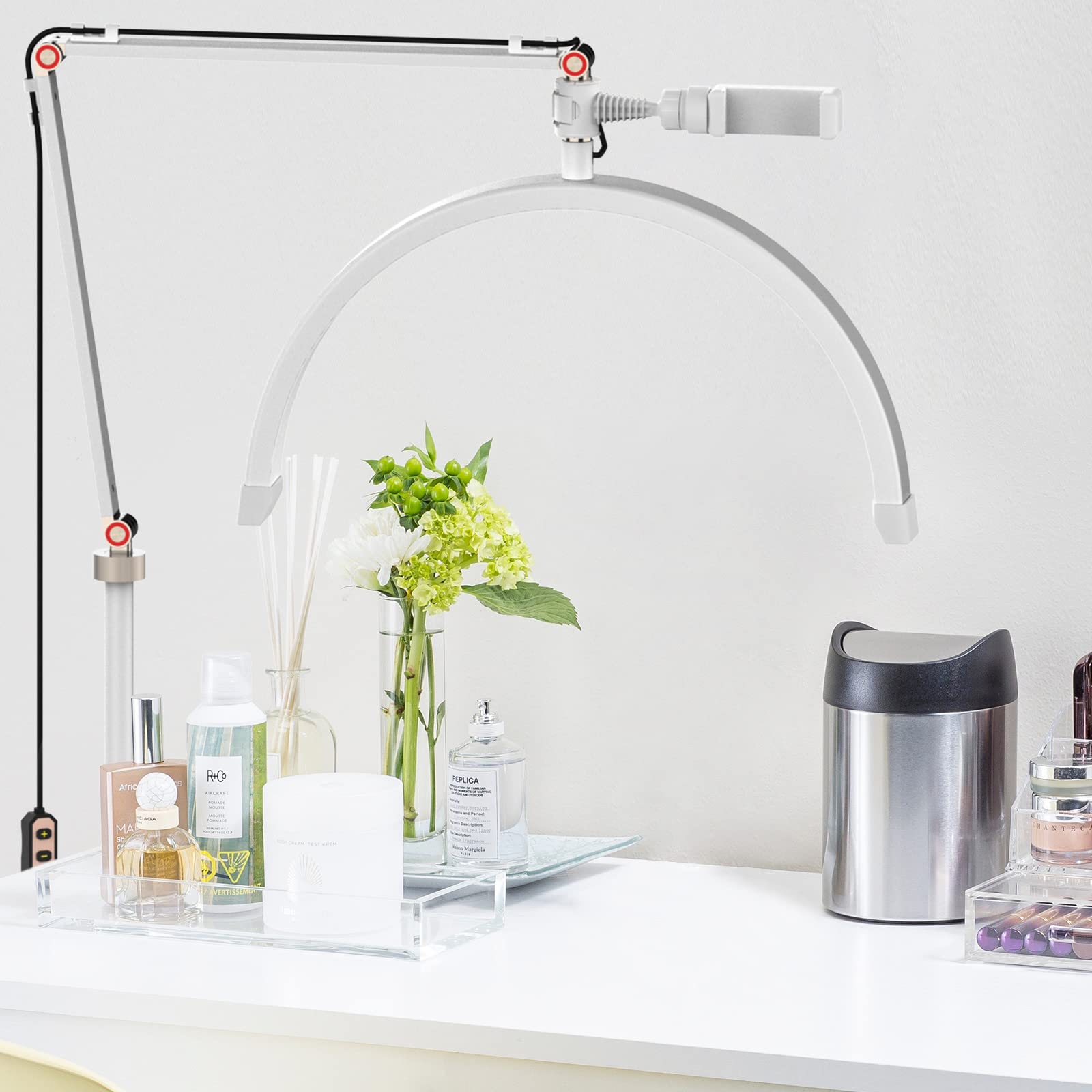 cenozHalf Moon Light for Nail Desk, Lash Light for Eyelash Extensions, Estheticians Light, Lash & Tattoo Lamp, Lighting for Skincare, Lashes, Eyebrows, Filming, and Content Creation（White ）