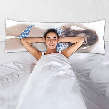 Amazon｜大島優子7大人用ボディピロー の写真 等身大の枕 両面印刷HD