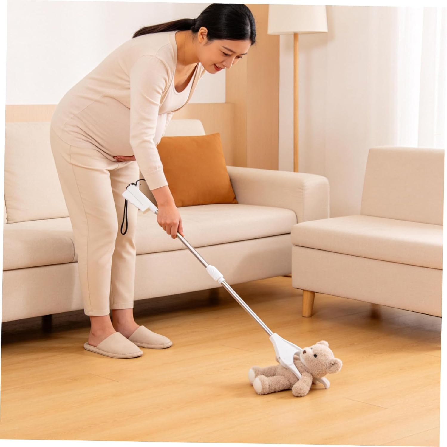 Operitacx Long Handle Grabber Tool for Seniors and Pregnant Women, 28" Reach Aid Pickup Device with White Lightweight Claw for Disabled Elderly Litter and Garbage Collection