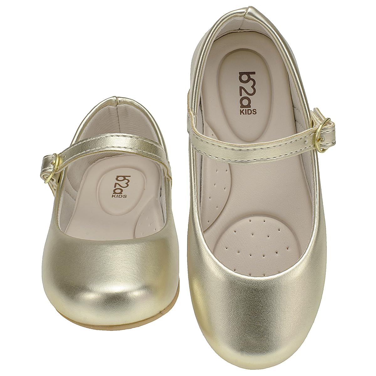 Genérico, Sapatilha Infantil Boneca Feminina social B2A kidsTradicional Básica Confortável Metalizada em promoção! Veja a oferta e mais achadinhos de Sapatos Infantis 8 Hoje é o melhor dia para comprar Genérico, Sapatilha Infantil Boneca Feminina social B2A kidsTradicional Básica Confortável Metalizada com aquele preço maroto! Promoção! Aproveite a oferta! 8