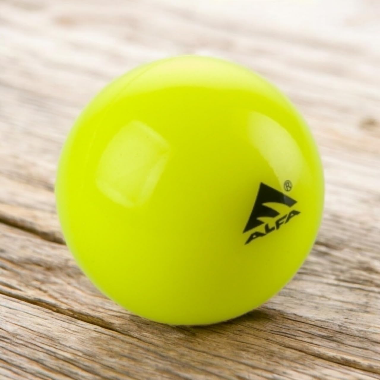 A L F A AB-93 Smooth Field Hockey Ball | Colour: Yellow | Size: Standard | PU Material | Smooth Surface: Precision and Control | Optimal Performance | Training and Matches