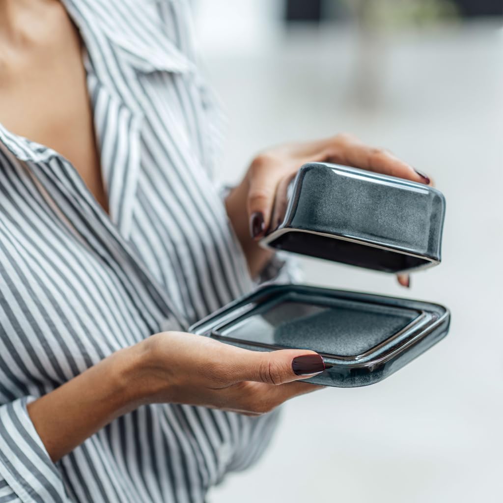 Lave gris butter dish, 15 x 12 x 6.5 cm, grey