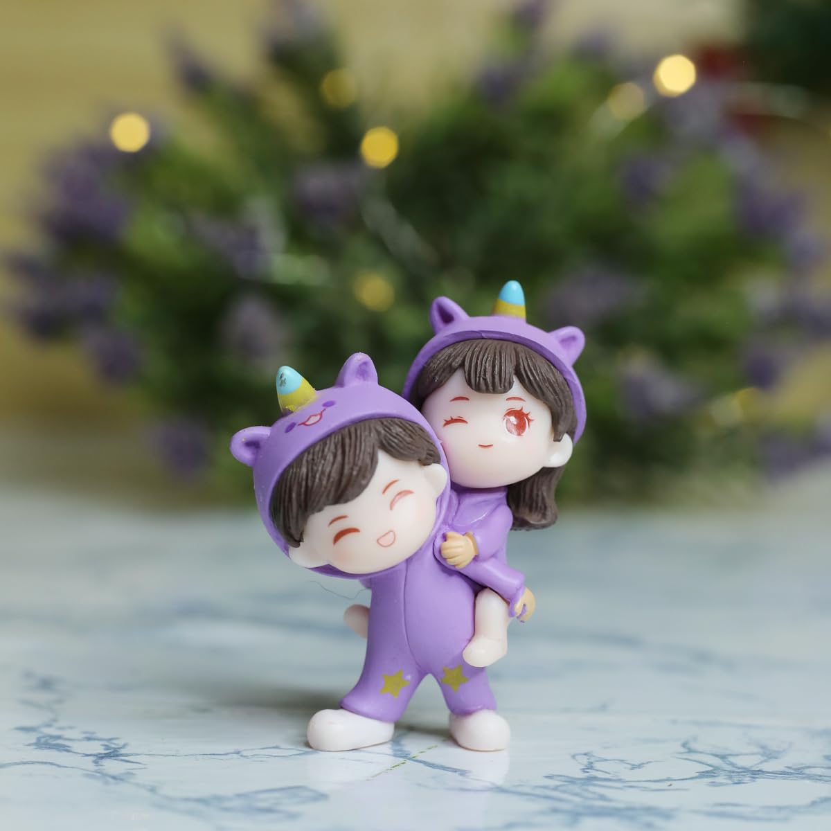 Buy Wonderland Purple Dress Couple (Standing)|Miniature Figurine| Shelf  Décor | Resin Home décor | Gift Items Online at Low Prices in India