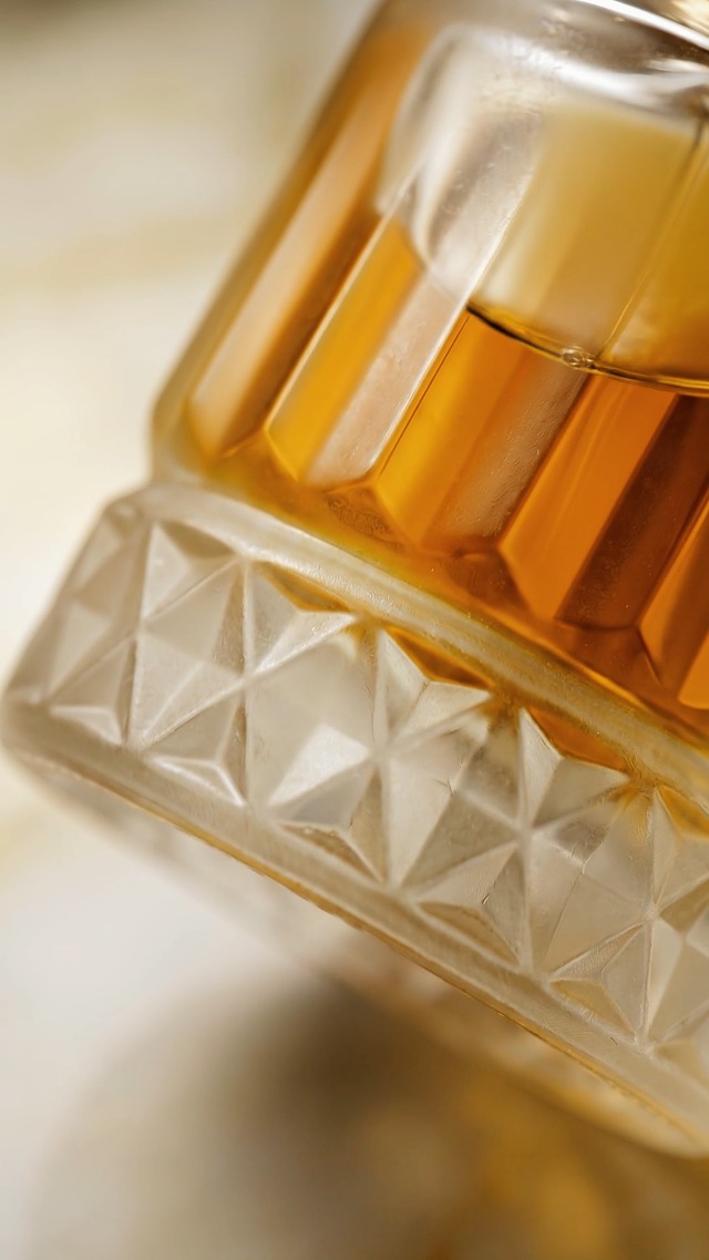 Amazon.com : zimaya Sharaf Divine Unisex Extrait De Parfum, 3.4 Fl