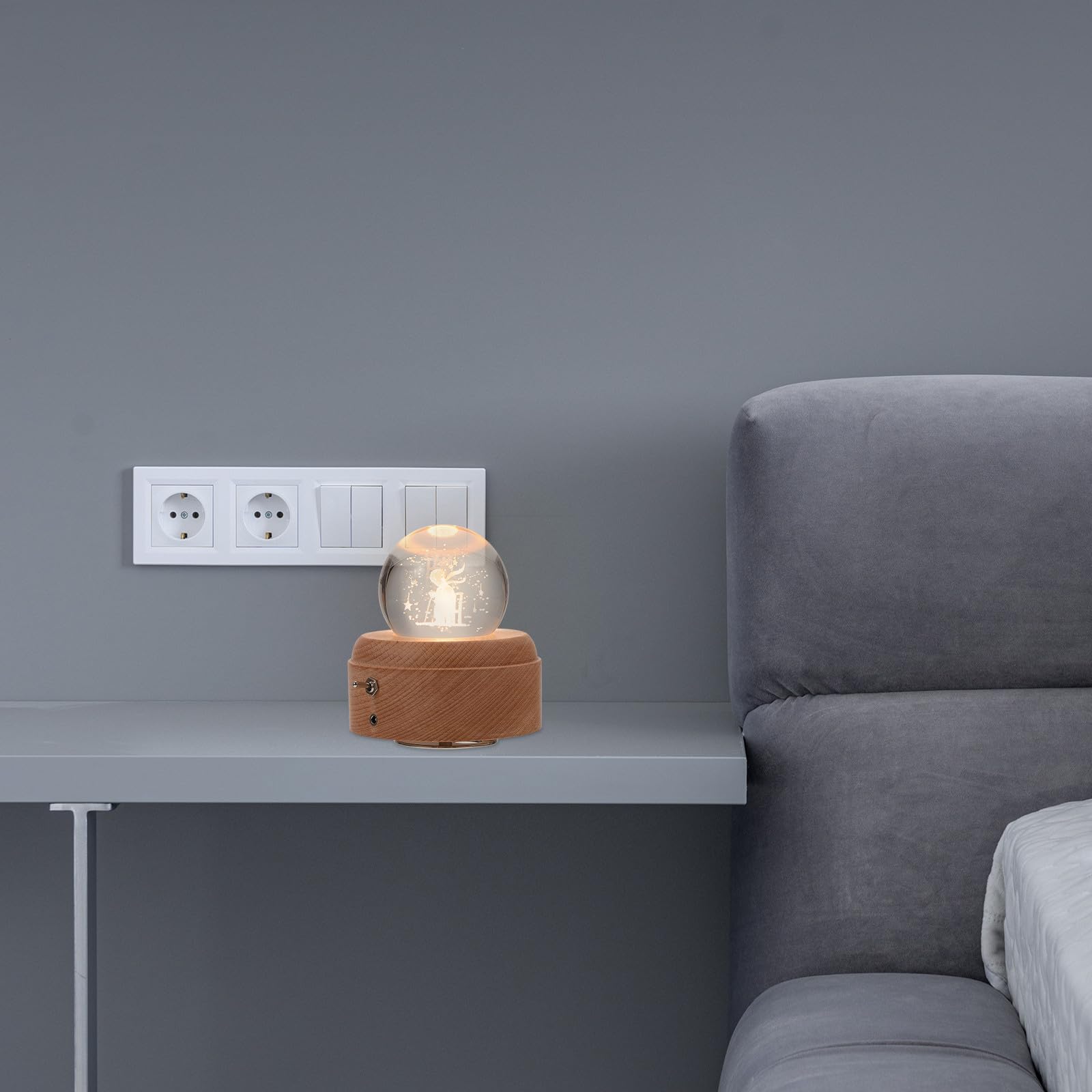 Caja de Música Giratoria Bola de Cristal y Base de Madera, Lámpara de Proyección LED para Luz Nocturna Infantil en Hogar y Oficina