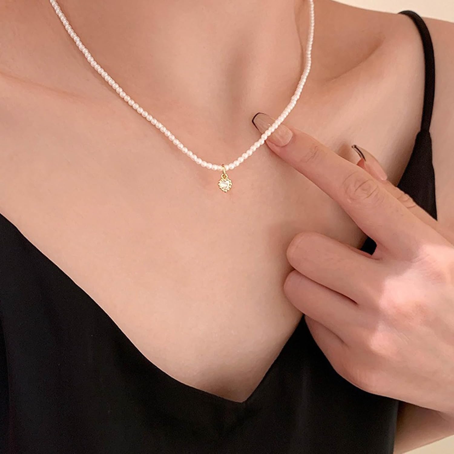 Bohemian Heart Pearl Choker Necklace Crystal Heart Pendant Necklace Pearl Drop Necklace Pearl Dangle Necklace Gold Sweater Chain Necklace Jewelry for Women and Girls Gifts - Image 5