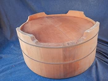 Amazon.co.jp: SK.木製桶木桶昭和レトロアンティークたらい水桶小道具 Amazon.co.jp: SK.木製桶木桶昭和レトロアンティークたらい水桶小道具