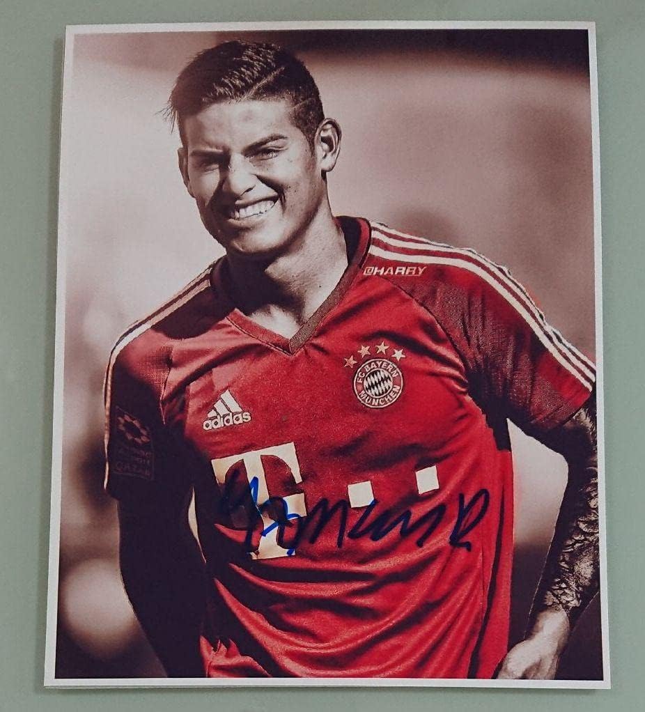 セール中…ロドリゲス…直筆サイン入り超特大写真…サッカーコロンビア