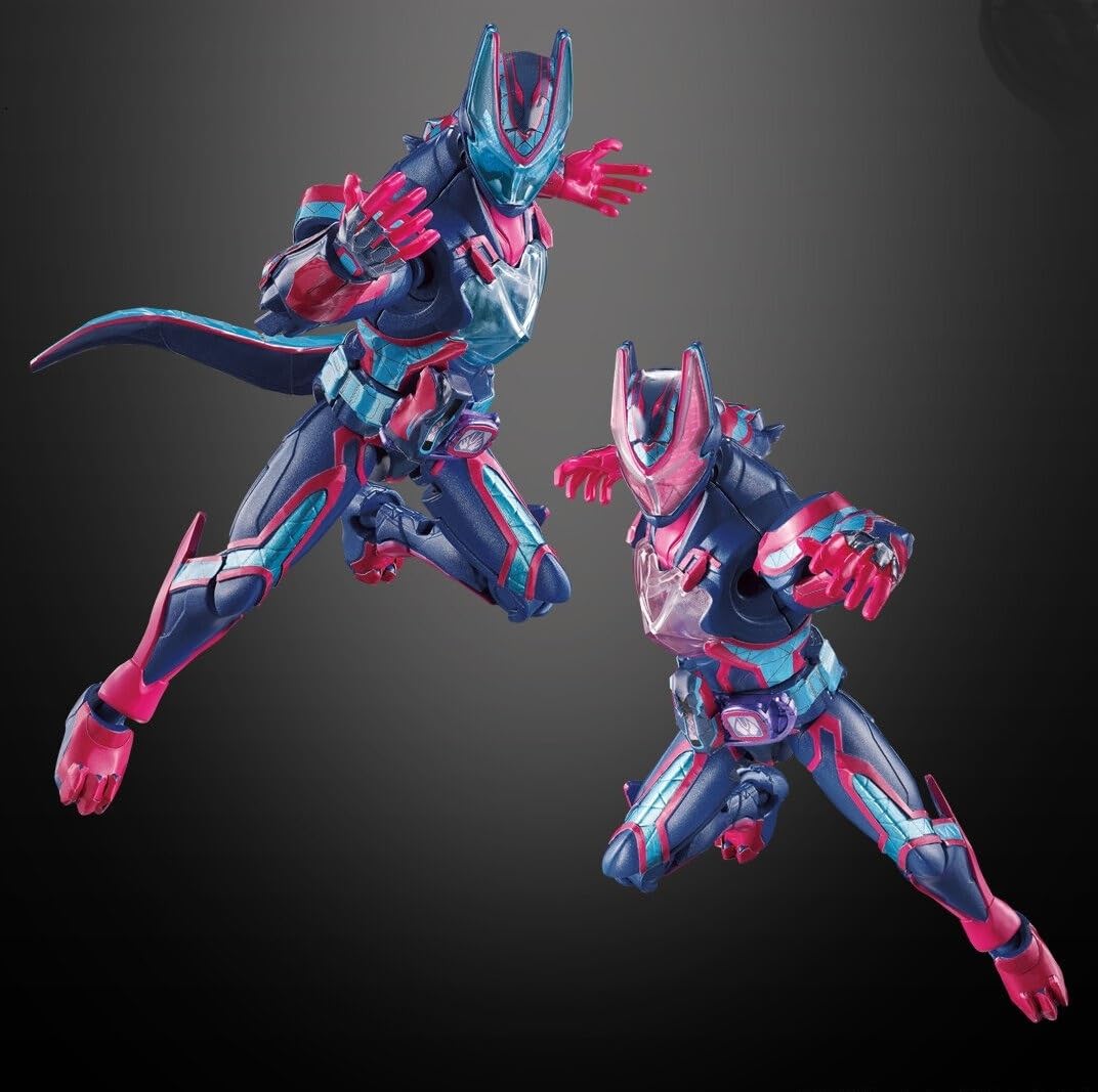 Amazon.co.jp: 装動 仮面ライダーギーツ ID 1 ＆ 装動 仮面