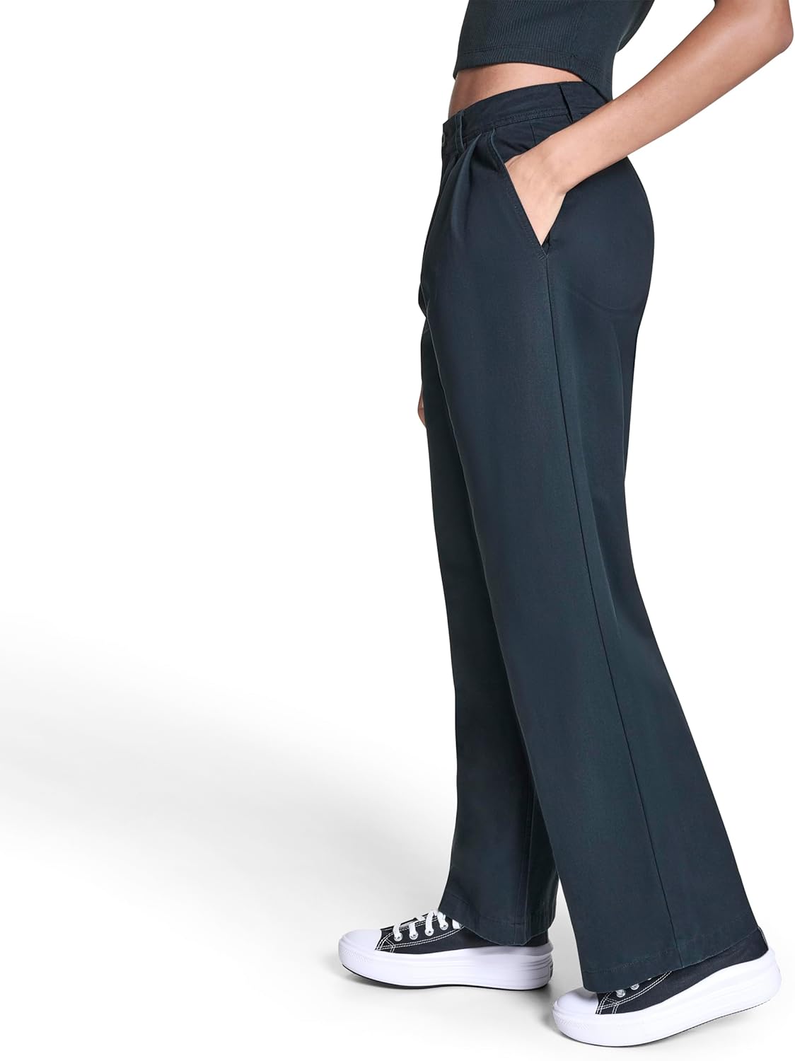 Converse Womens Relaxed Fit Pleated Chino - Image 3