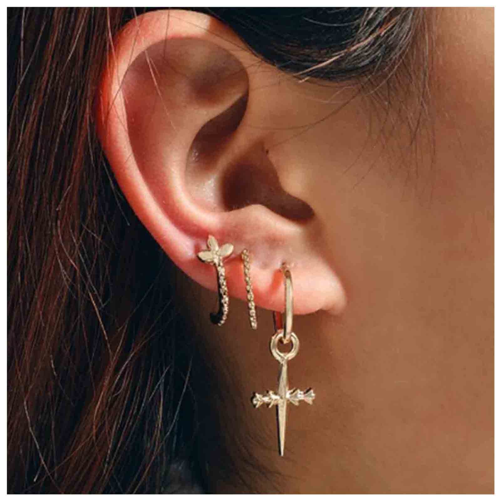 Yheakne Boho Star Moon Chain Cuff Earrings Silver Star Long Drop Earrings Moon Ear Cuff Wrap Earrings Cartilage Helix Chain Earrings Jewelry for Women