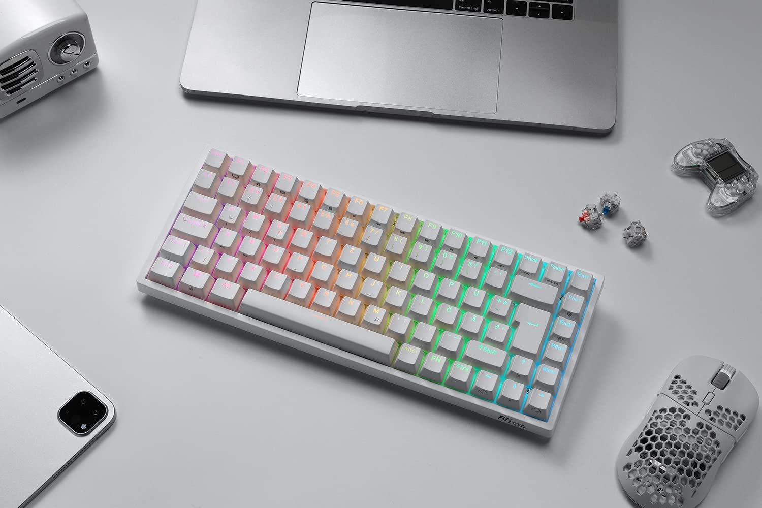 RK ROYAL KLUDGE RK84-DE 75% Teclado Gaming, 85 Teclado TKL Compacto, Teclado Mecánico Bluetooth, Interruptor Rojo, Retroiluminación RGB, Teclado Gaming 2.4Ghz
