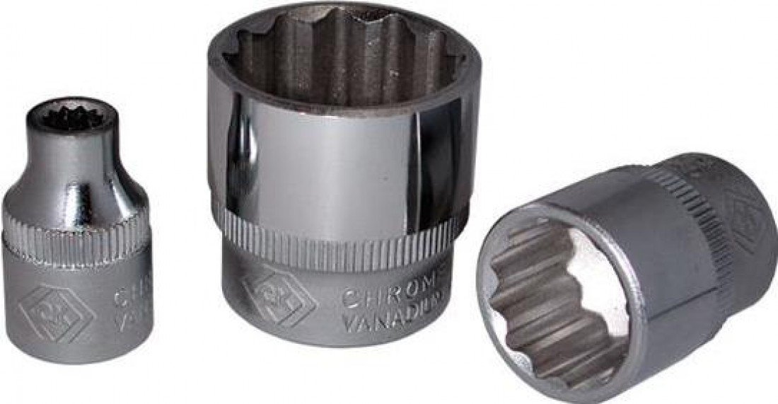 C.K T4690M 32 1/2-inch Metric Drive Socket, Silber, 32 mm