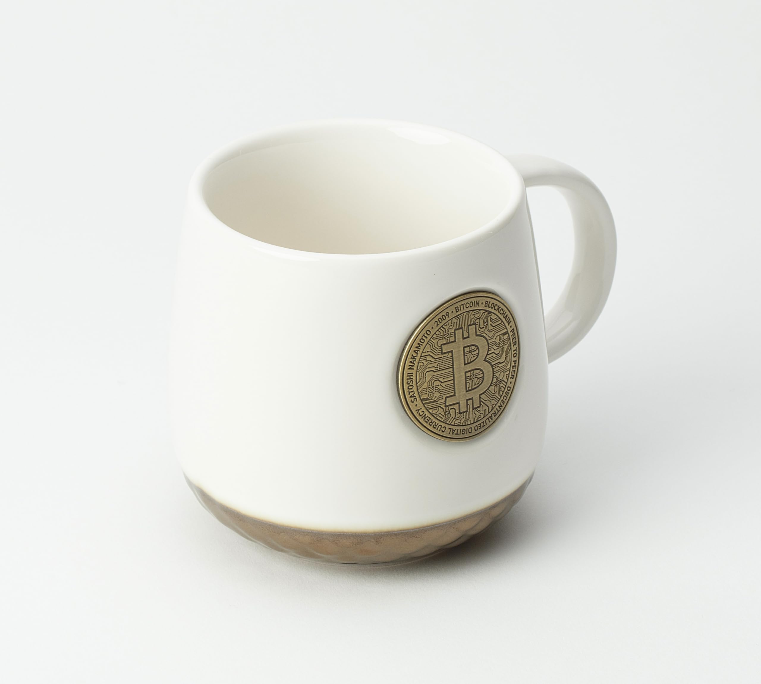 Amazon.com: Crypto Bitcoin Coffee Mug, Ceramic Coffee Mug Cup, Digital  Currency Gift, 14 oz. (Black and White) (White) : Home & Kitchen