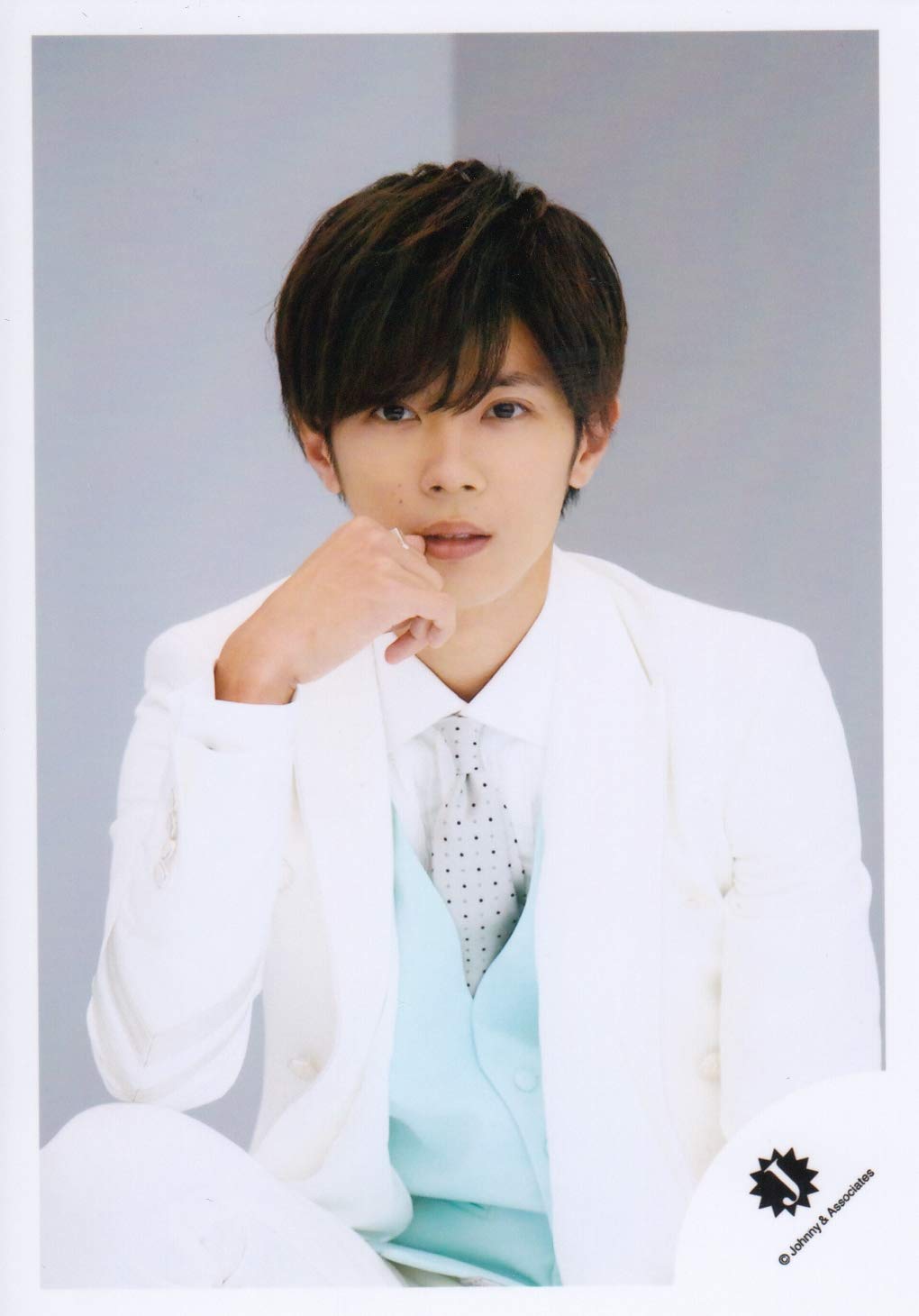 Amazon.co.jp: King & Prince 公式 生 写真 （神宮寺勇太）KP00382 