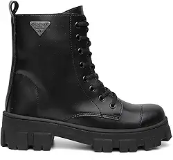 Bota Feminina Coturno Com Zíper Lateral Blogueira Solado Tratorado Leve e Macio